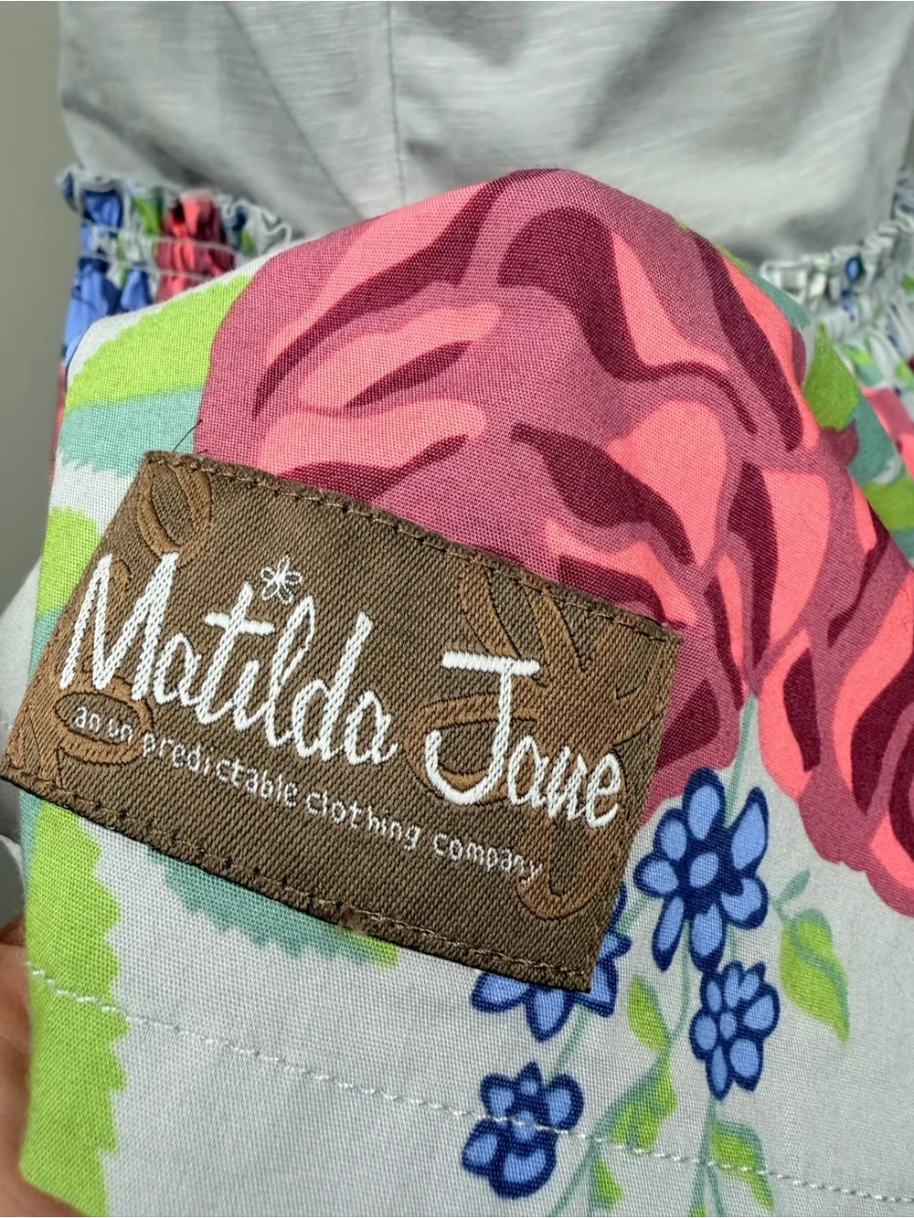 Matilda Jane Happy & Free‎ Seven Seas Dress Women’s M Gray Floral Pockets